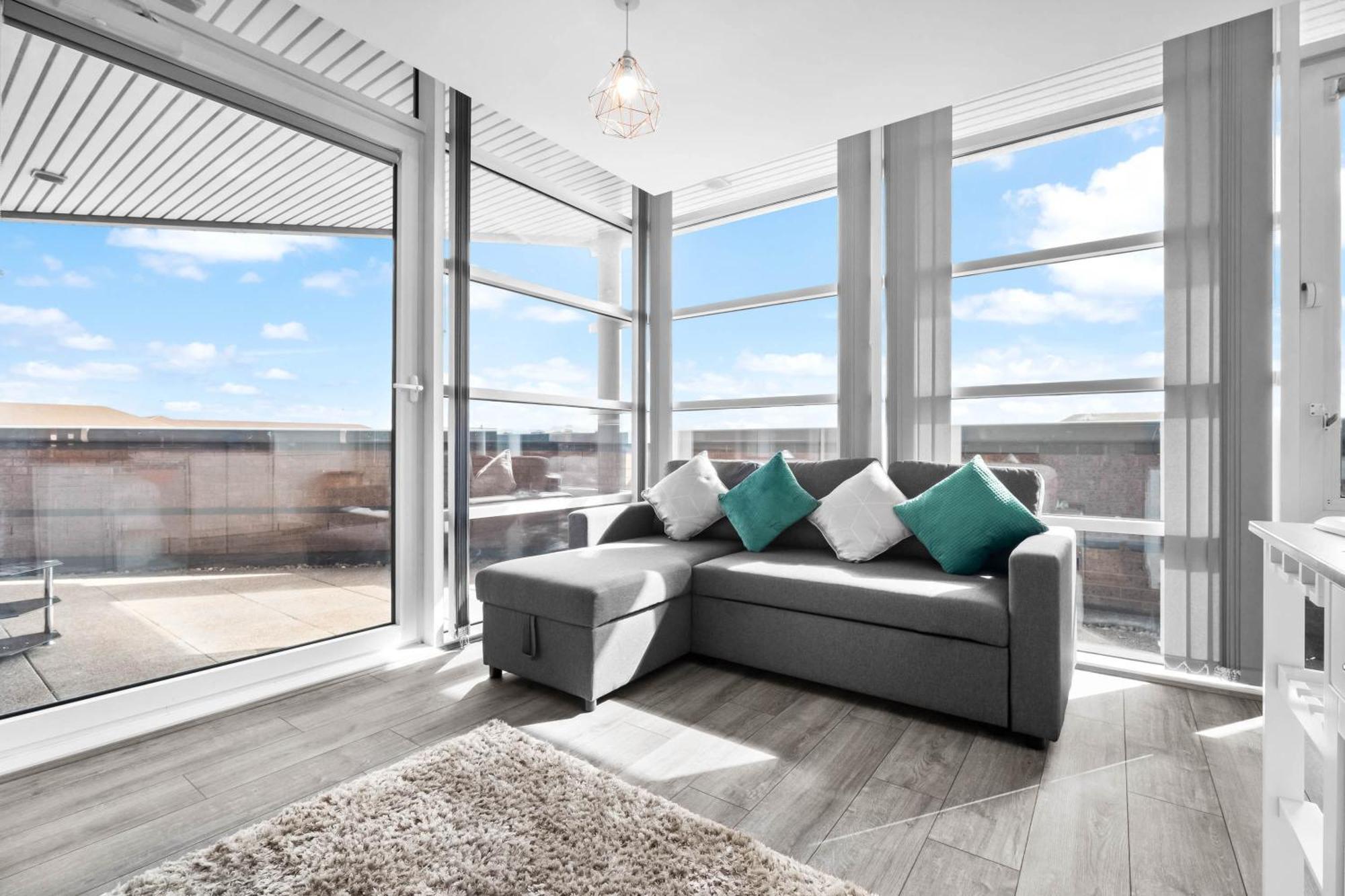 Luxury Stay With Scenic Views بريرلي هيل المظهر الخارجي الصورة